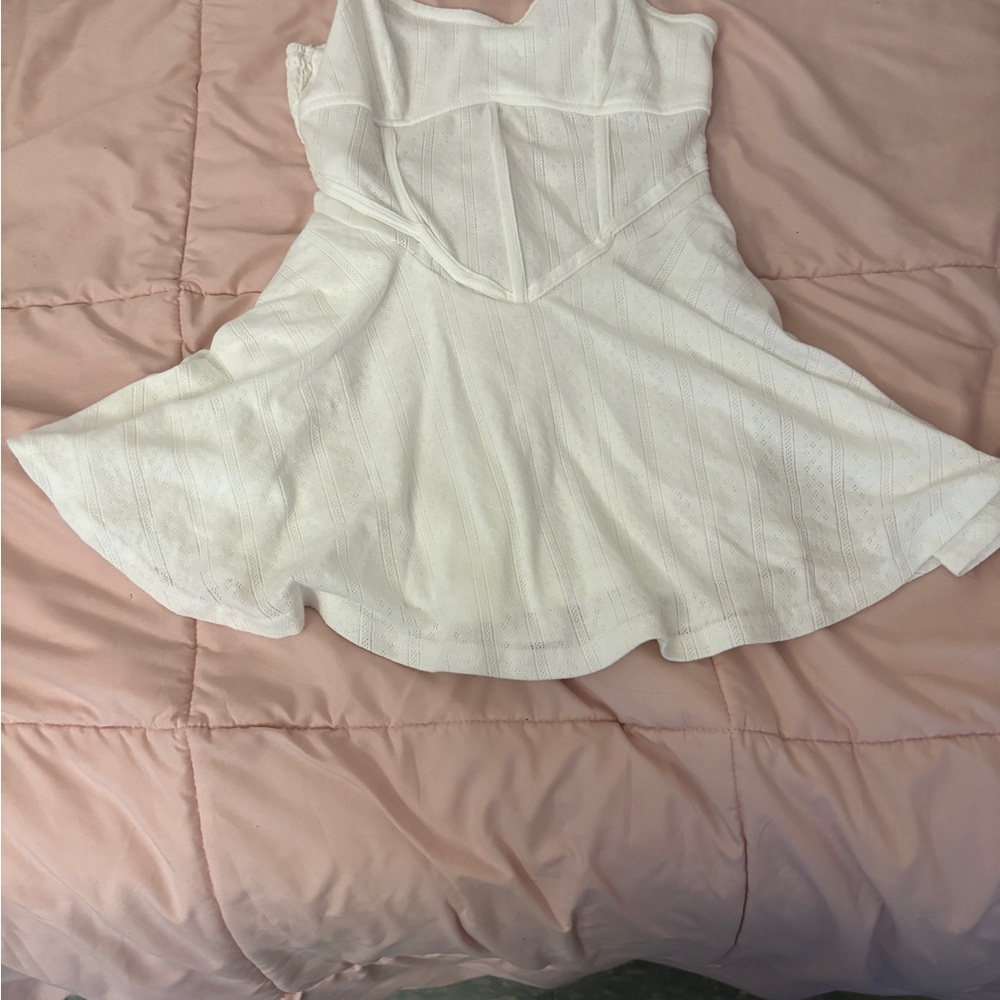 Elegant White Strapless Jumpsuit